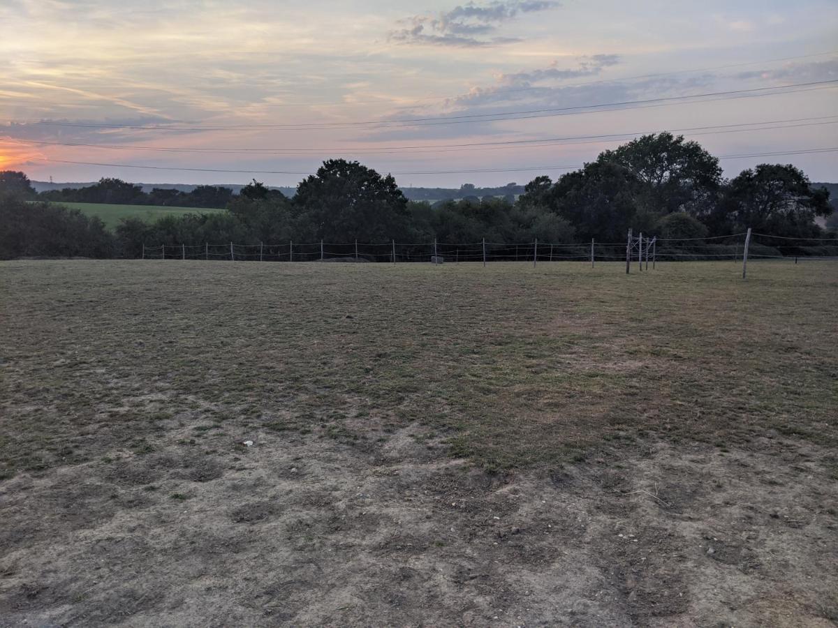 Foxhill Lodges Canterbury Eksteriør bilde
