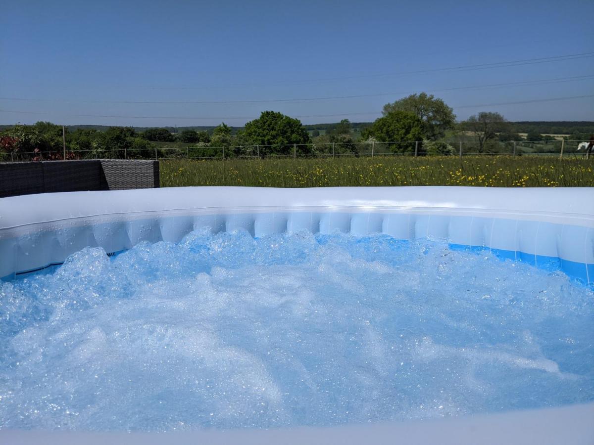Foxhill Lodges Canterbury Eksteriør bilde