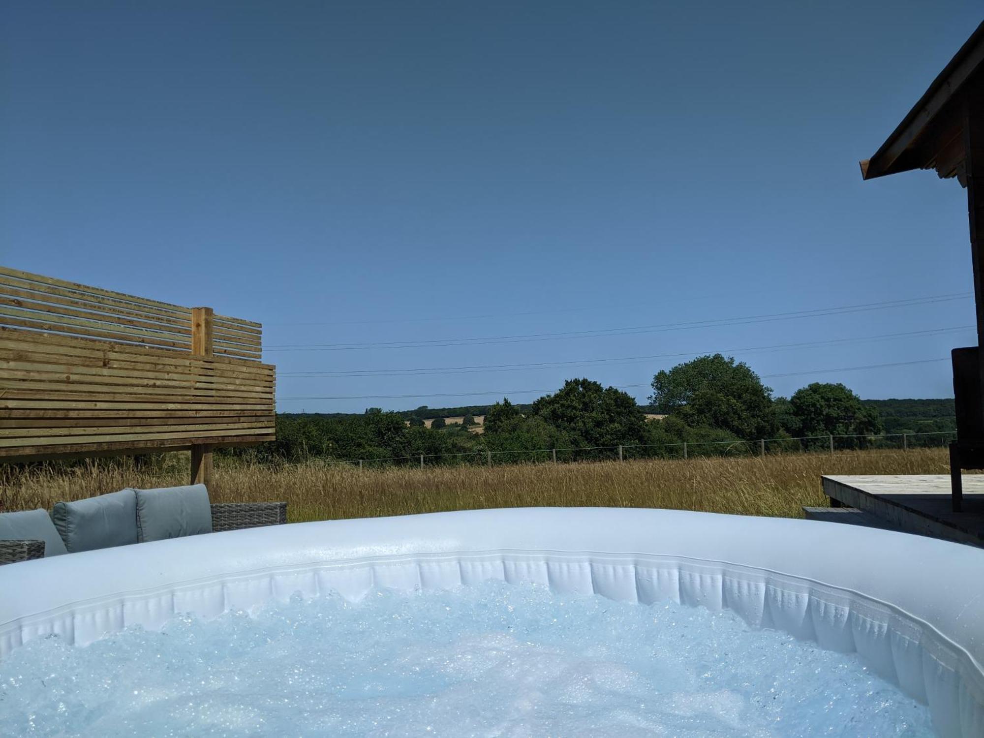 Foxhill Lodges Canterbury Eksteriør bilde
